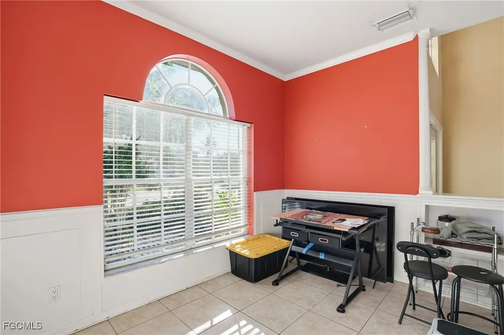 1624 Emerald Cove Drive Cape Coral FL 33991