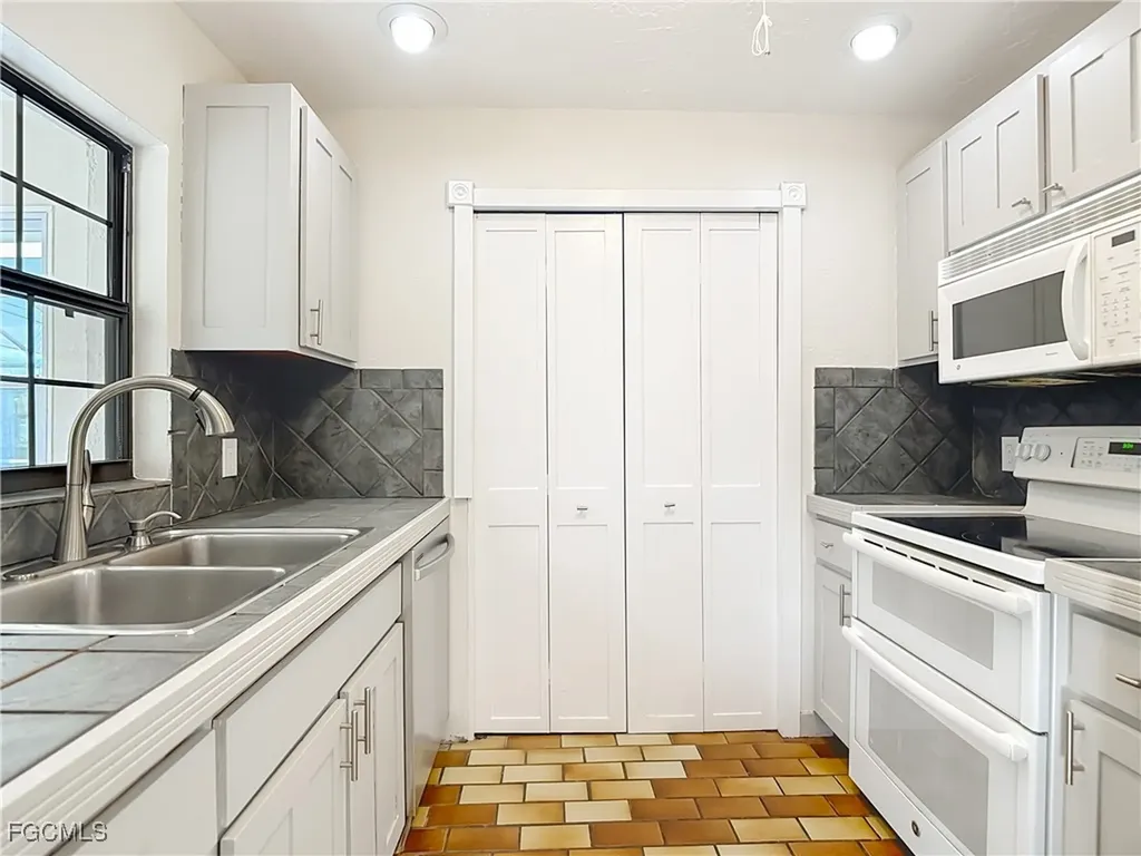 7286 Jonas Road Fort Myers FL 33967