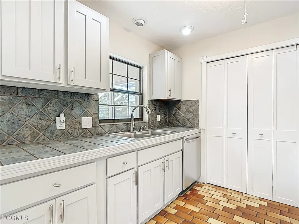 7286 Jonas Road Fort Myers FL 33967