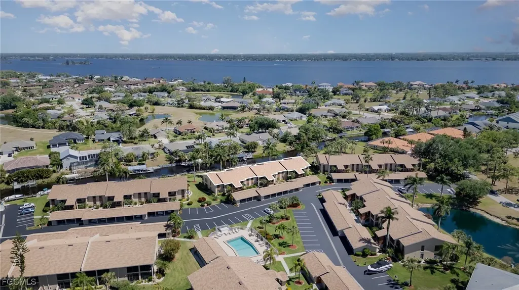 15350 Moonraker Court North Fort Myers FL 33917