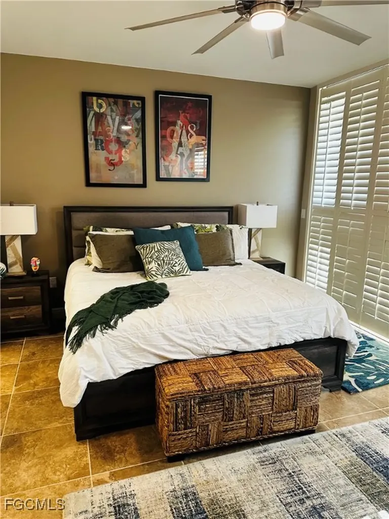 5781 Cape Harbour Drive Cape Coral FL 33914