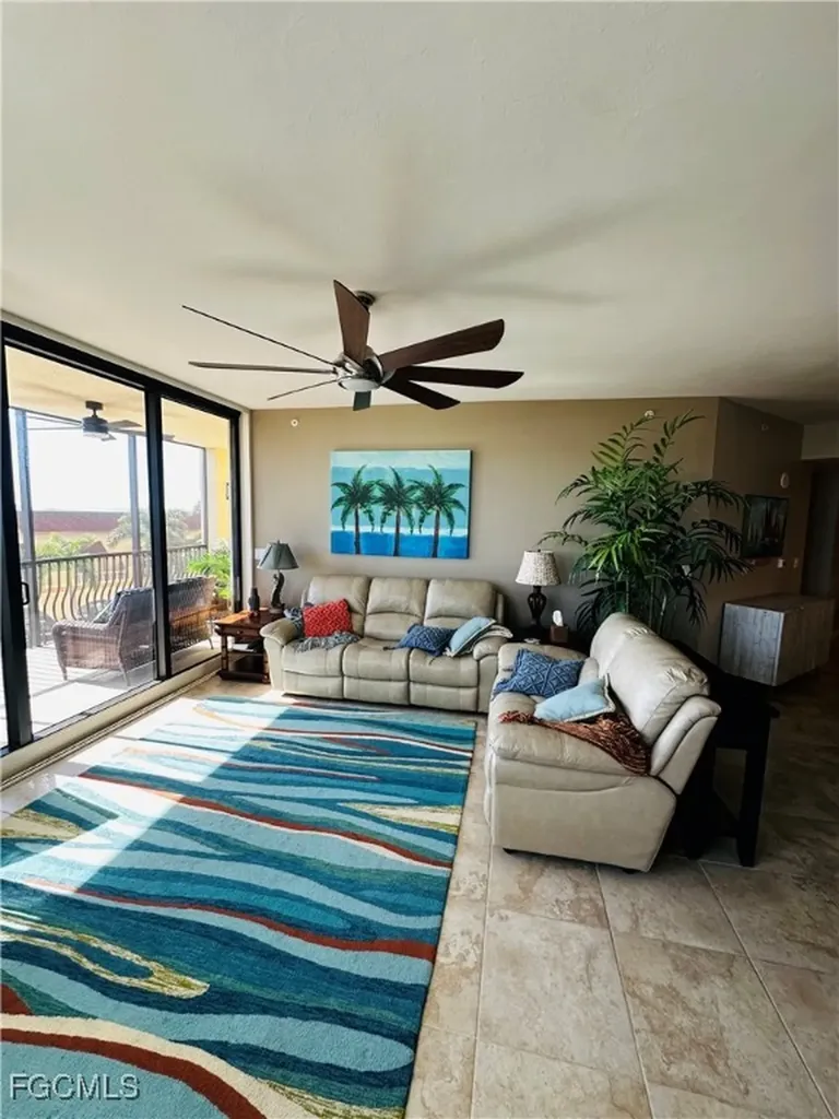 5781 Cape Harbour Drive Cape Coral FL 33914