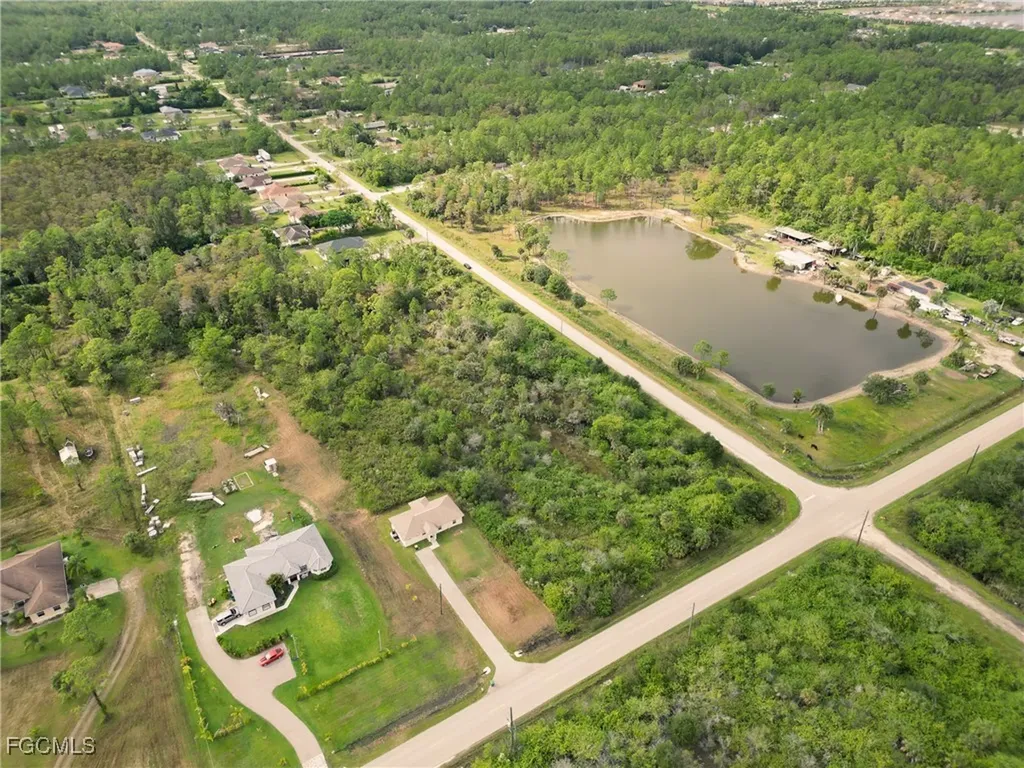 Desoto Boulevard N Naples FL 34120