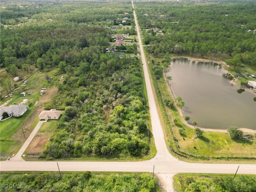 Desoto Boulevard N Naples FL 34120