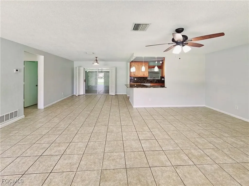 211 S Lake Drive Lehigh Acres FL 33936