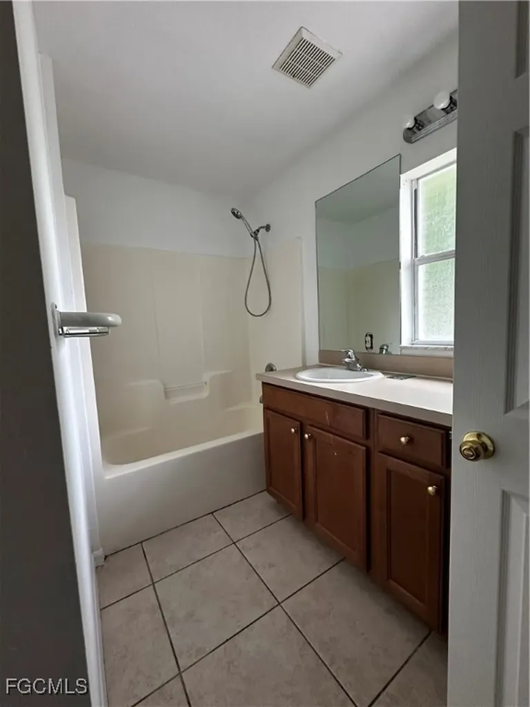 301 E 12th Street Lehigh Acres FL 33972