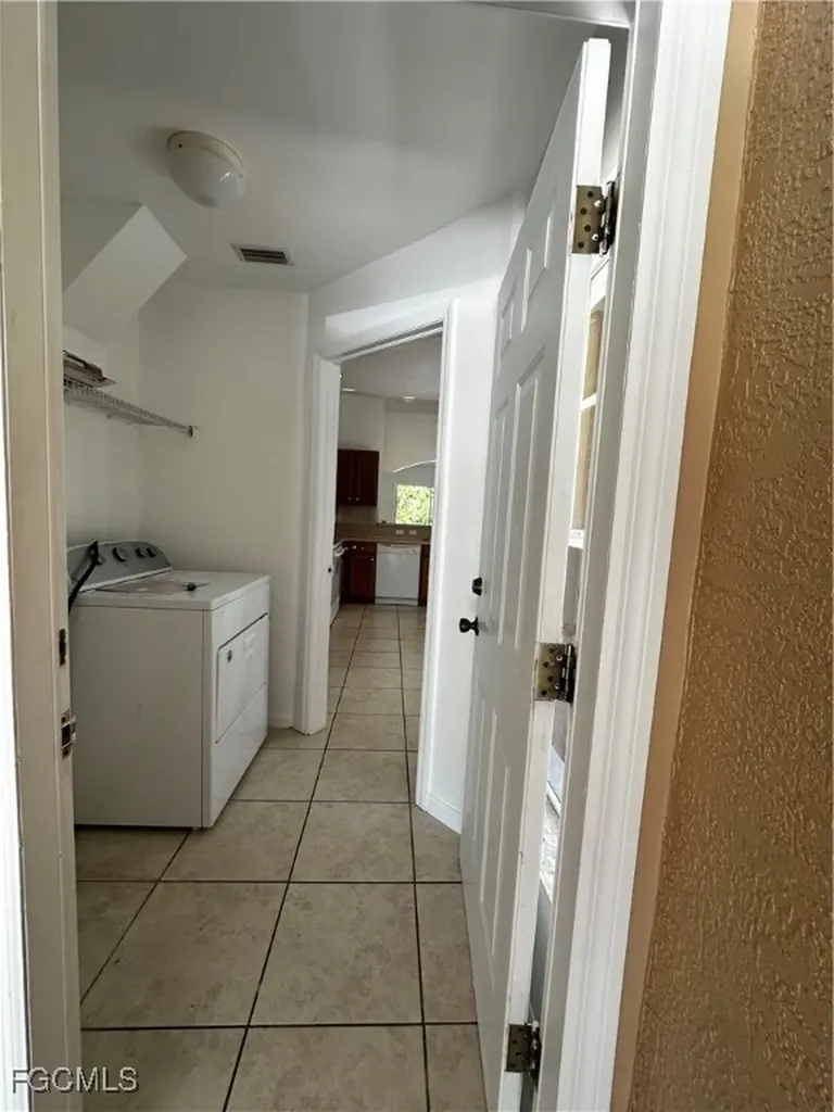 301 E 12th Street Lehigh Acres FL 33972