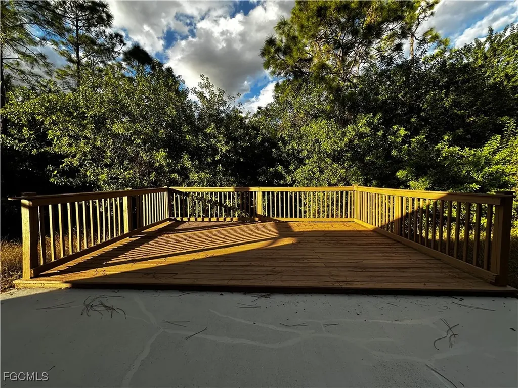 301 E 12th Street Lehigh Acres FL 33972