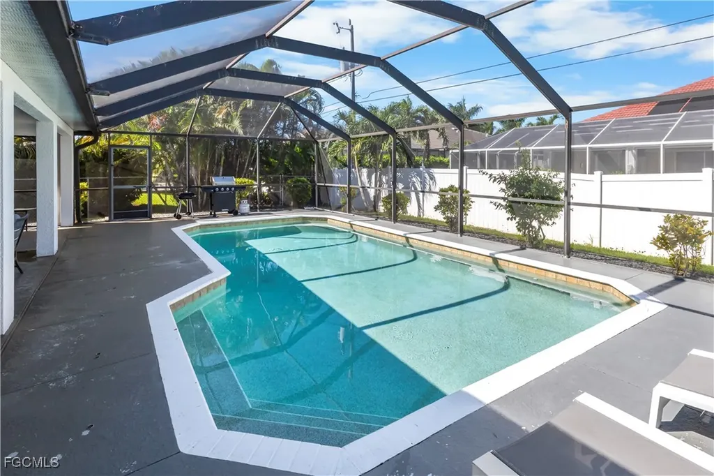 1905 SW 51st Terrace Cape Coral FL 33914