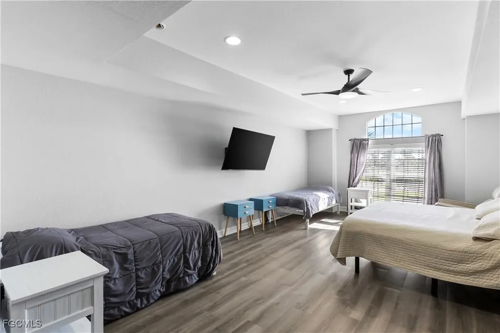 1905 SW 51st Terrace Cape Coral FL 33914