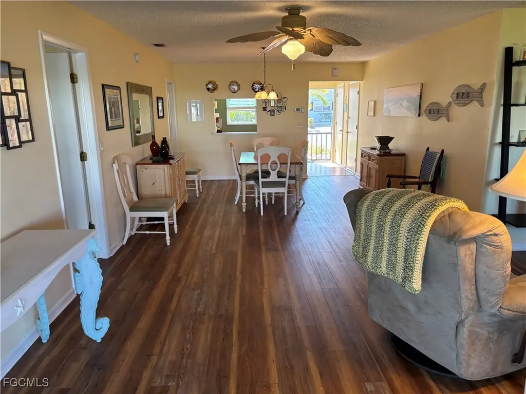 1515 Edgewater Circle Fort Myers FL 33919