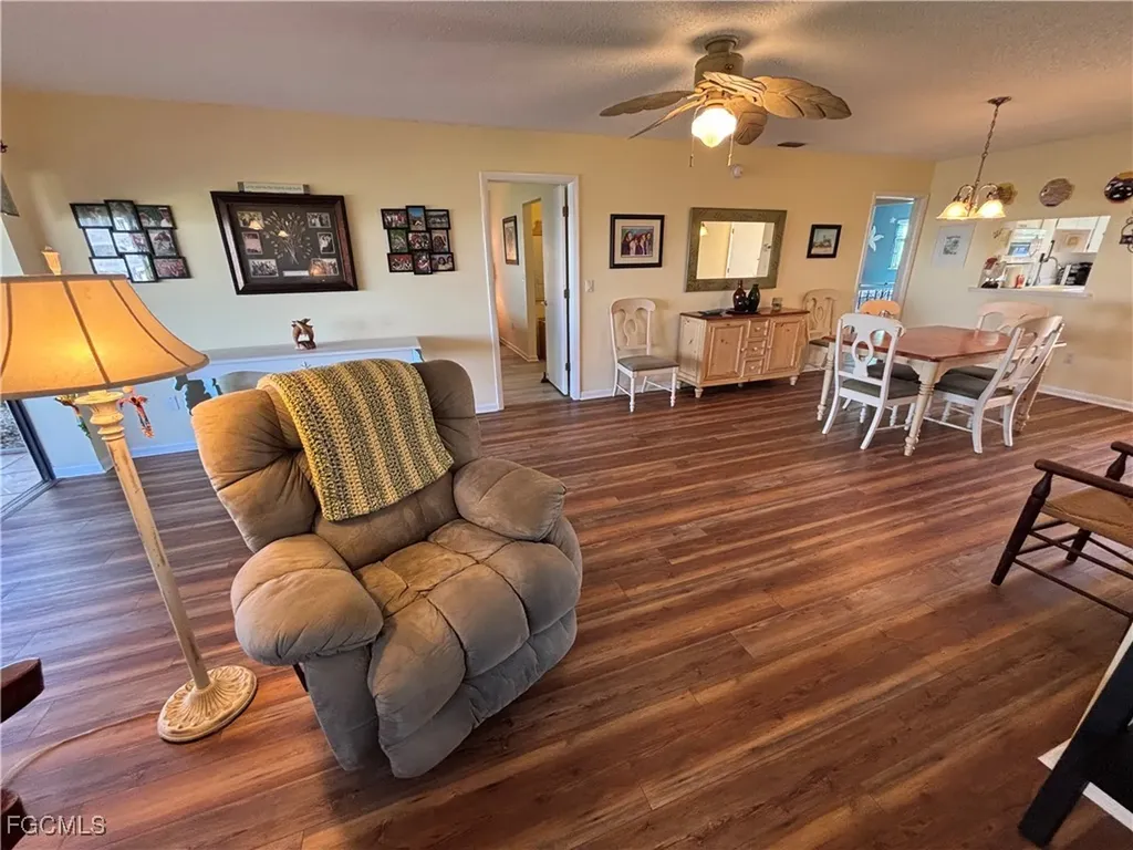 1515 Edgewater Circle Fort Myers FL 33919