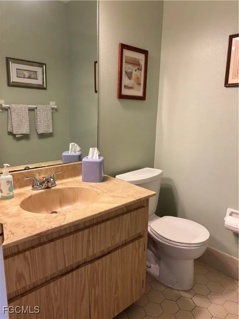 1515 Edgewater Circle Fort Myers FL 33919