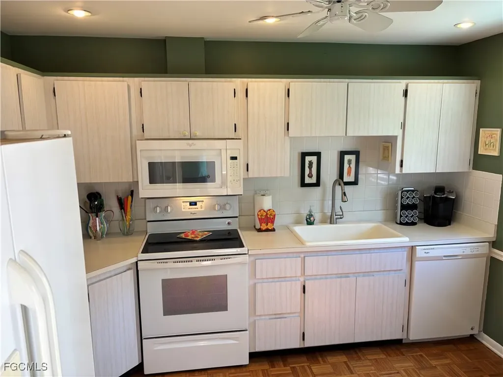 1515 Edgewater Circle Fort Myers FL 33919