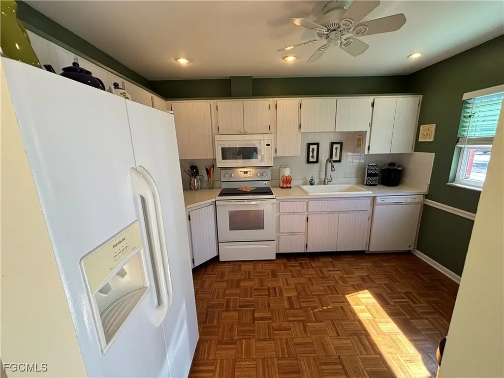 1515 Edgewater Circle Fort Myers FL 33919