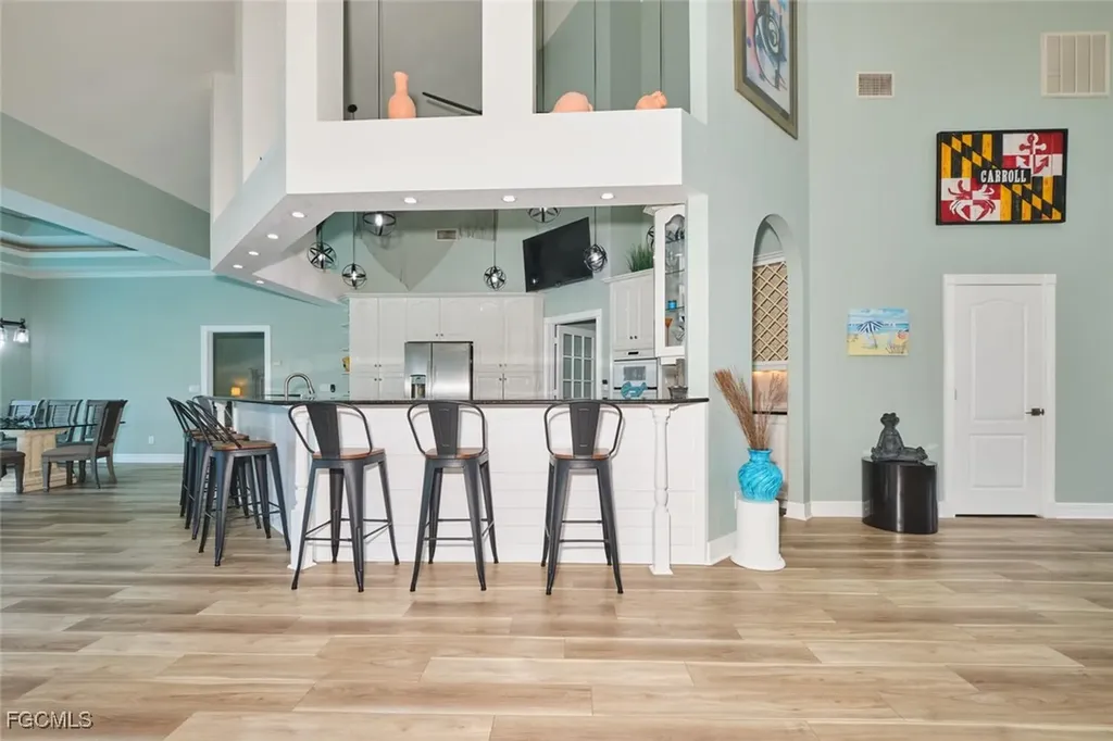 5318 Bayside Court Cape Coral FL 33904