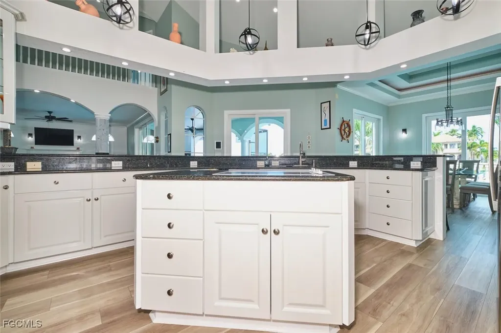 5318 Bayside Court Cape Coral FL 33904