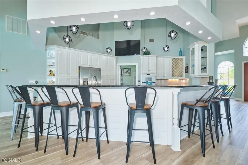 5318 Bayside Court Cape Coral FL 33904