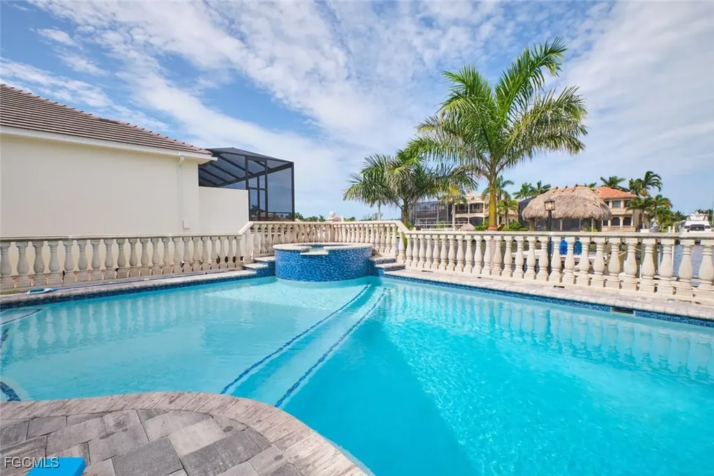 5318 Bayside Court Cape Coral FL 33904