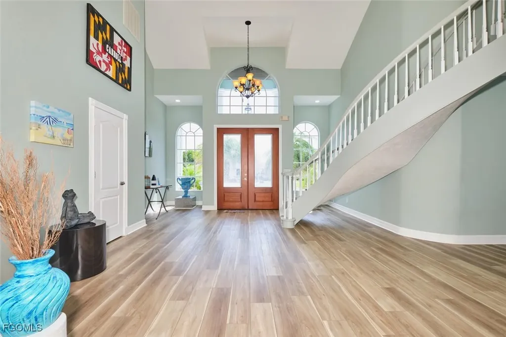 5318 Bayside Court Cape Coral FL 33904