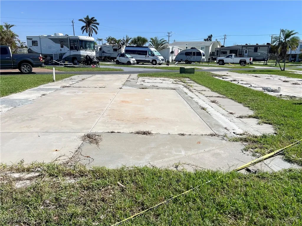 19681 Summerlin 563k Road Fort Myers FL 33908