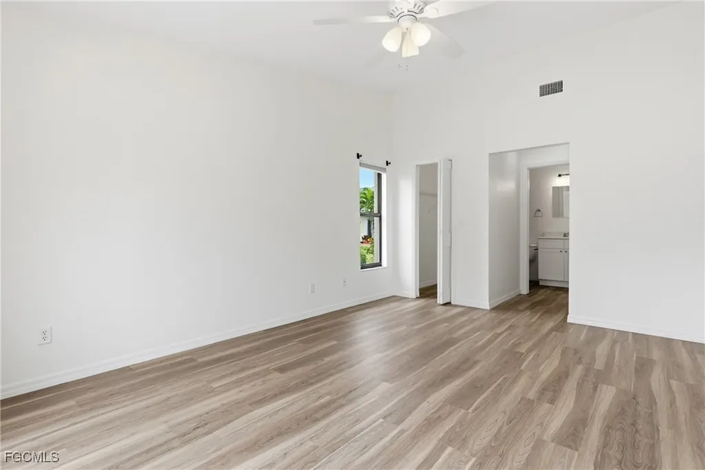 5117 SW 15th Place Cape Coral FL 33914