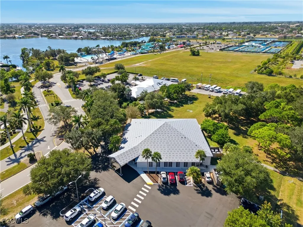 5117 SW 15th Place Cape Coral FL 33914