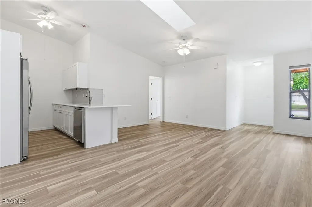 5117 SW 15th Place Cape Coral FL 33914