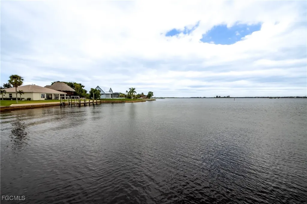 15456 Admiralty Circle North Fort Myers FL 33917