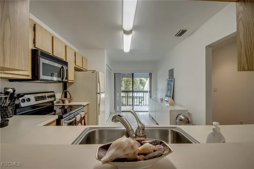 15456 Admiralty Circle North Fort Myers FL 33917