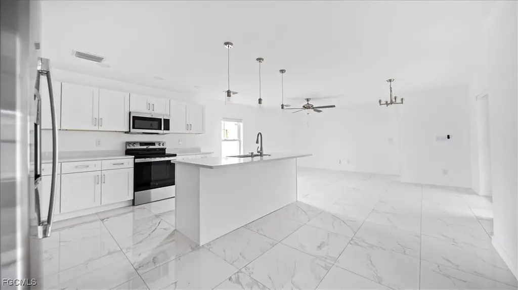 3216 Jeffcott Street Fort Myers FL 33916