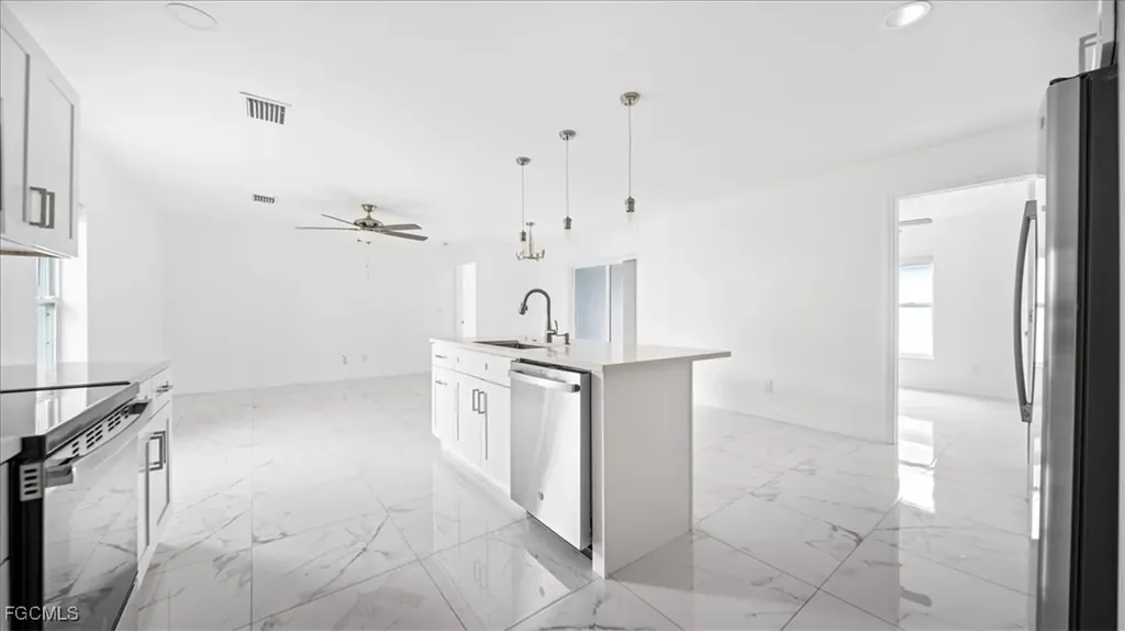 3216 Jeffcott Street Fort Myers FL 33916