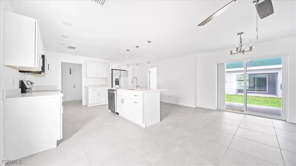 3212 Jeffcott Street Fort Myers FL 33916