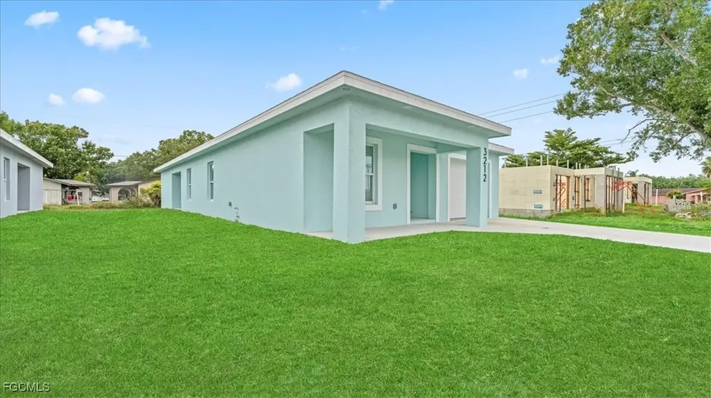 3212 Jeffcott Street Fort Myers FL 33916