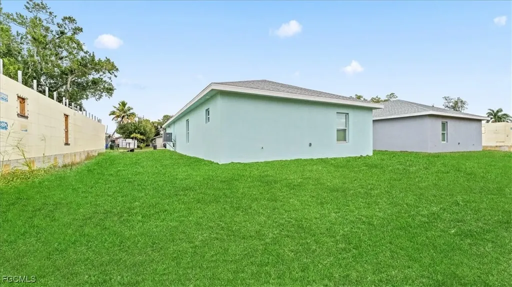 3212 Jeffcott Street Fort Myers FL 33916