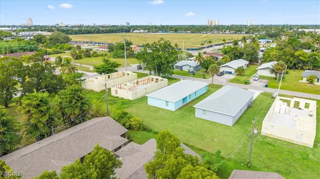 3212 Jeffcott Street Fort Myers FL 33916