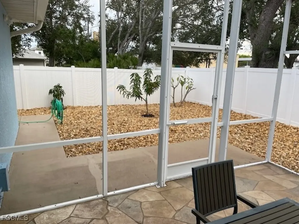 28053 Sunset Drive Bonita Springs FL 34134