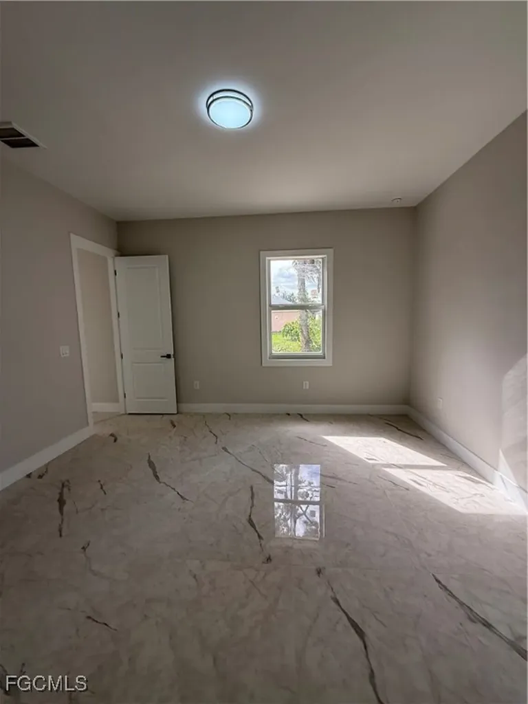 2715 10th Street W Lehigh Acres FL 33971