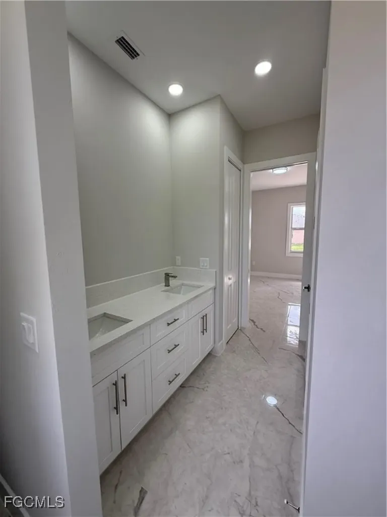 2715 10th Street W Lehigh Acres FL 33971