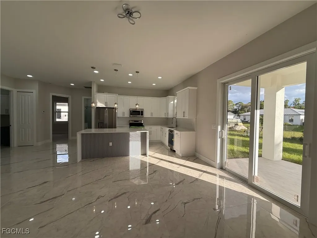 2715 10th Street W Lehigh Acres FL 33971