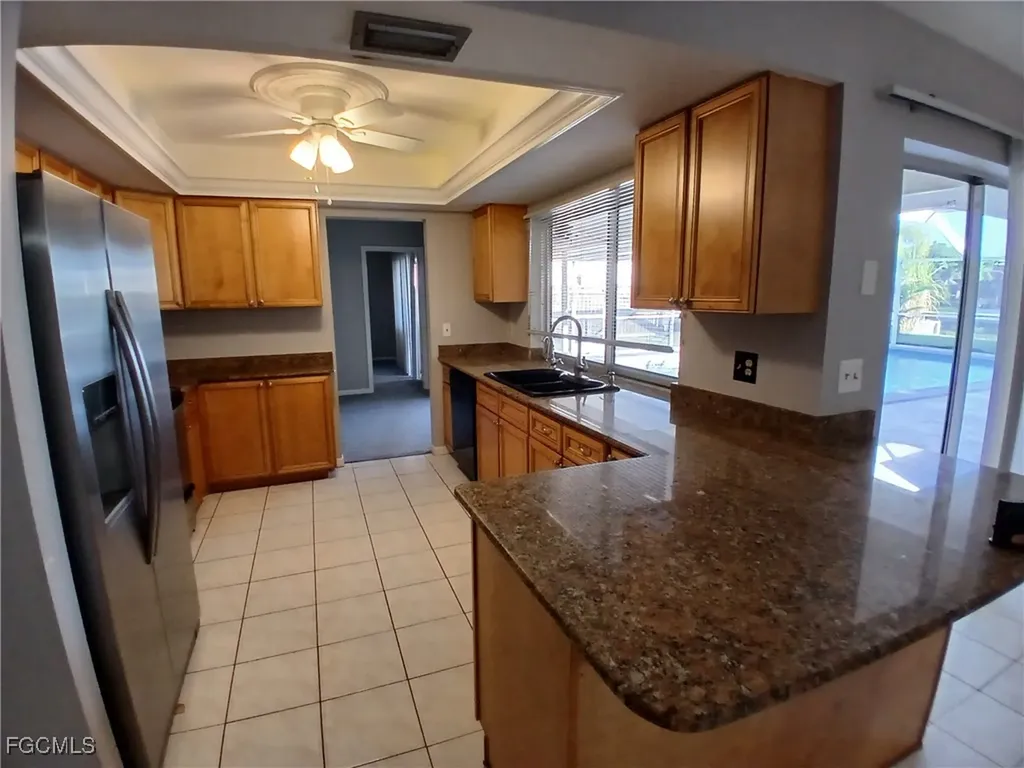 232 SE 24th Street Cape Coral FL 33990