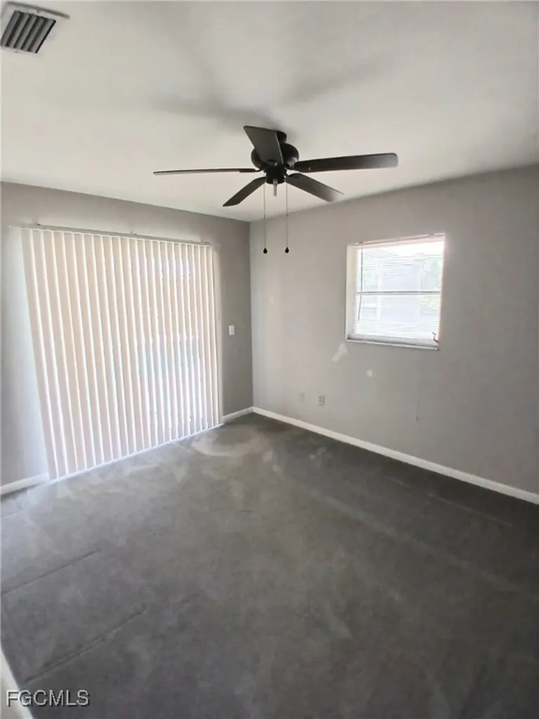 232 SE 24th Street Cape Coral FL 33990