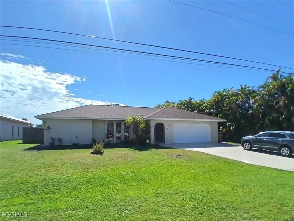232 SE 24th Street Cape Coral FL 33990