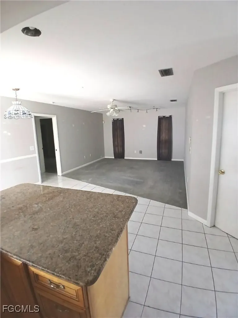 232 SE 24th Street Cape Coral FL 33990