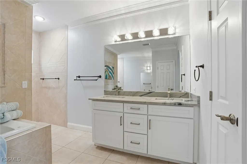 5301 SW 27th Avenue Cape Coral FL 33914