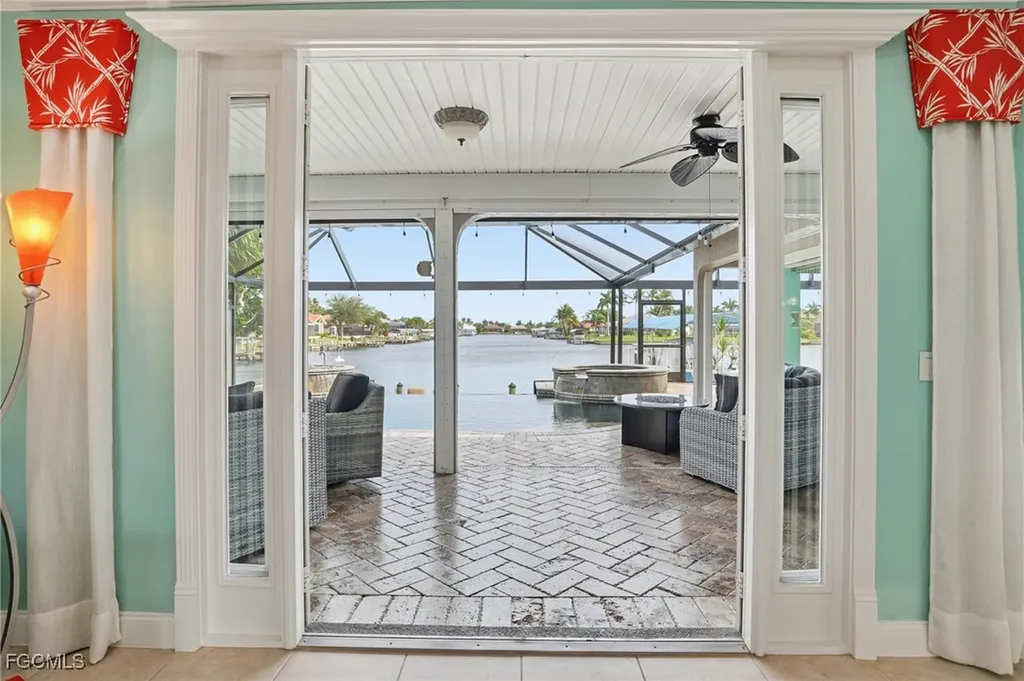 5301 SW 27th Avenue Cape Coral FL 33914