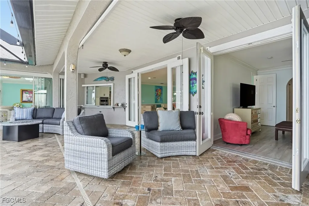 5301 SW 27th Avenue Cape Coral FL 33914