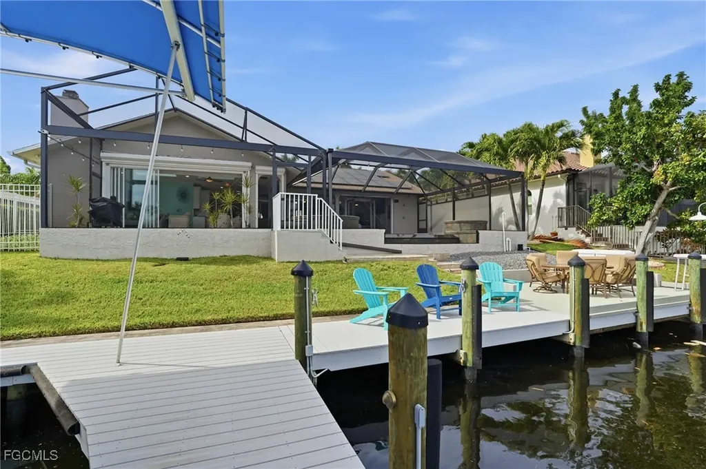 5301 SW 27th Avenue Cape Coral FL 33914