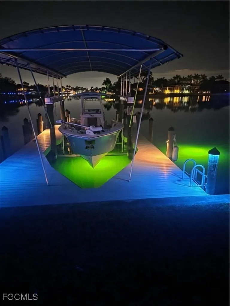 5301 SW 27th Avenue Cape Coral FL 33914