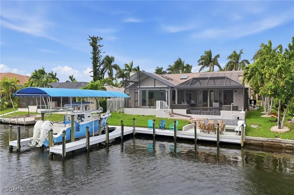 5301 SW 27th Avenue Cape Coral FL 33914